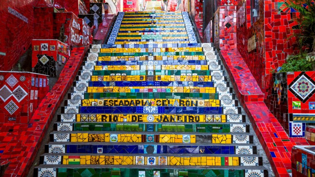 Escadaria Selaron Passeios culturais no Rio de Janeiro